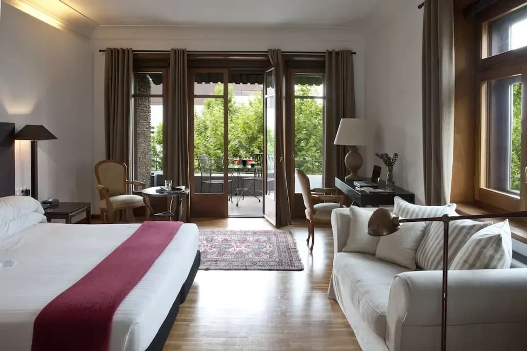 加泰隆尼亞-普里梅羅第一飯店