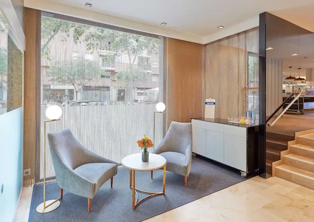 カタルーニャ-NH バルセロナ レス コルツ