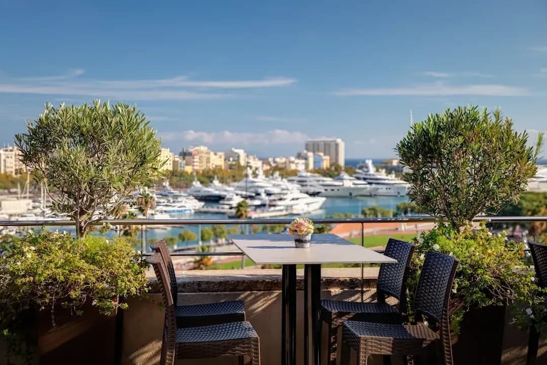 加泰隆尼亞-杜凱薩套房地標飯店 - 杜凱薩飯店系列