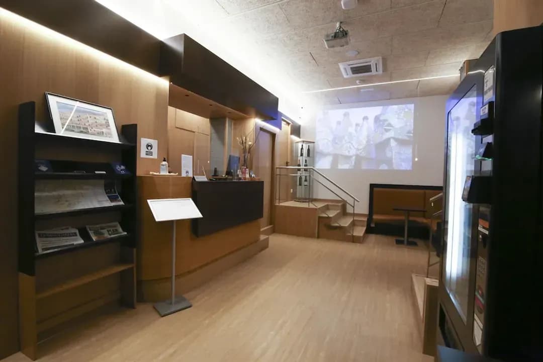 加泰隆尼亞-埃斯普盧加斯飯店