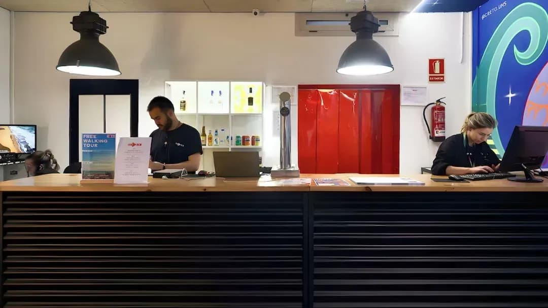 カタルーニャ-イデアル ユース ホステル