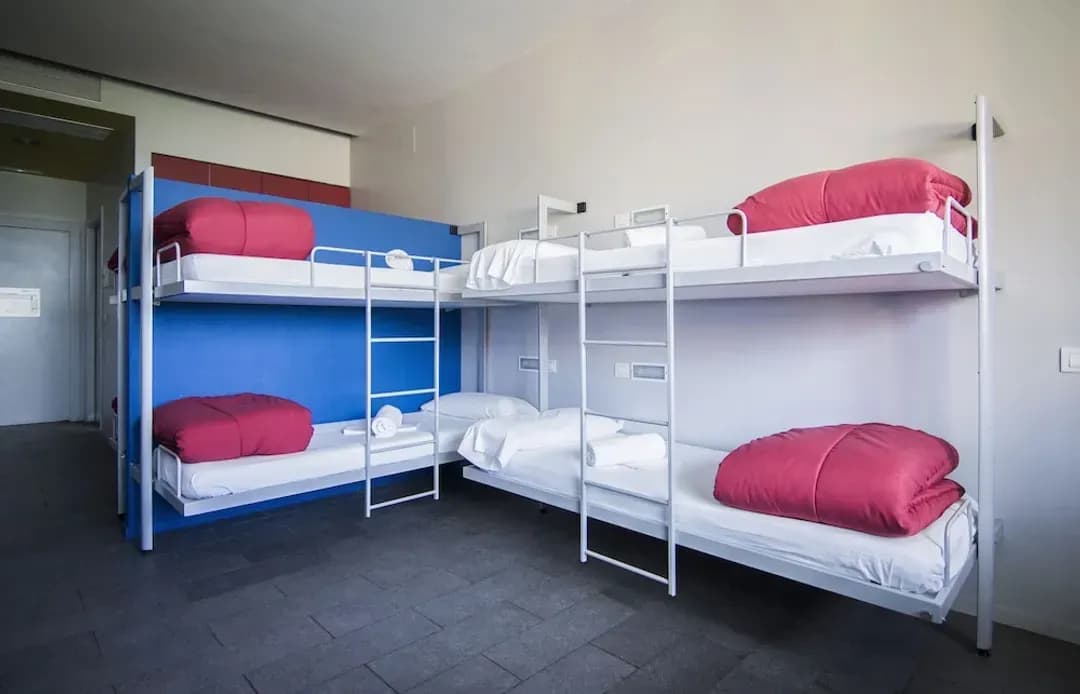 加泰隆尼亞-埃斯普萊中心青年旅舍