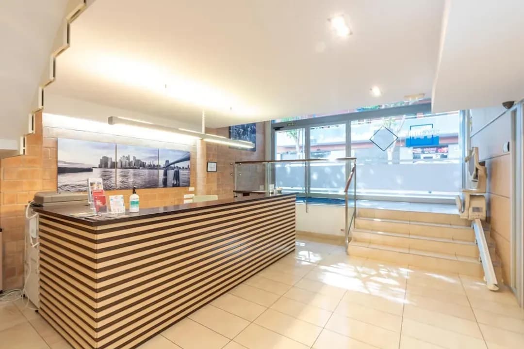 カタルーニャ-セレニア フィラ グラン ビア エクスクルーシブ ルームズ