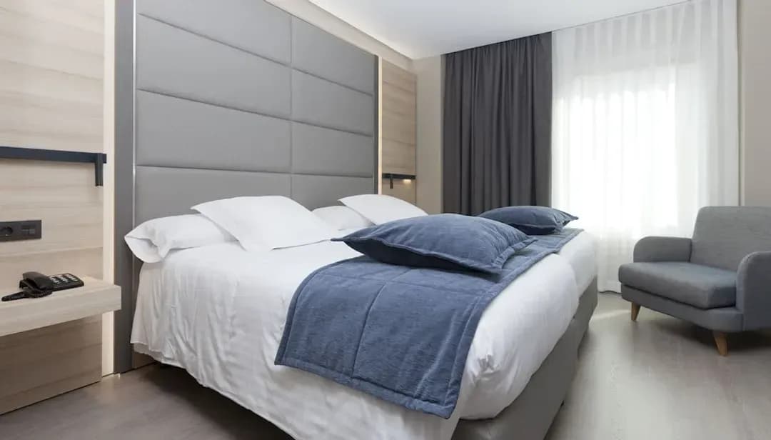 馬德里-里阿本酒店