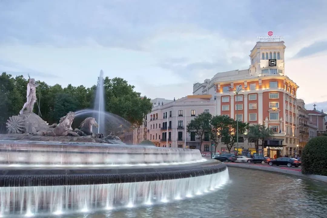 マドリッド-NH コレクション パセオ デル プラド