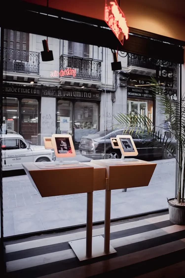 Check-in/check-out kiosk