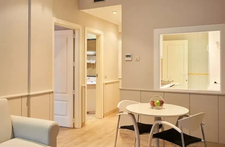 Room amenity