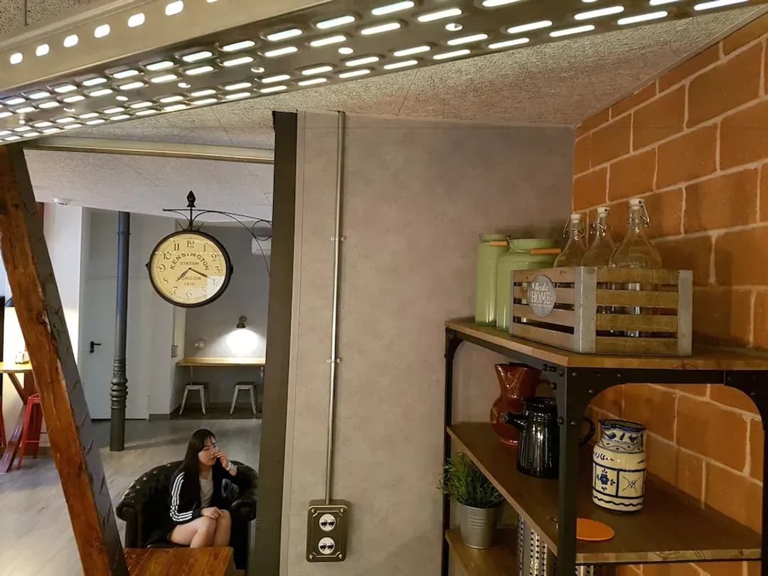 Madrid-Far Home Atocha