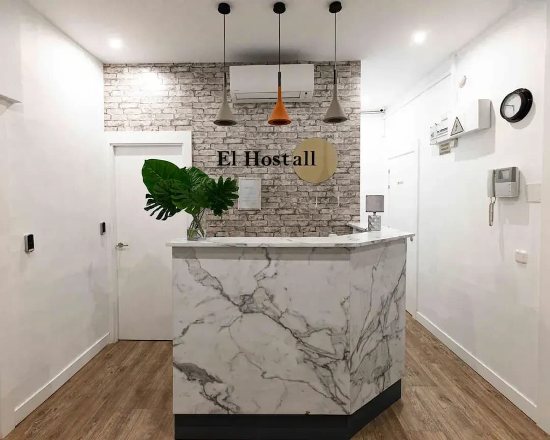 マドリッド-エル ホストオール