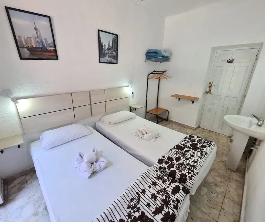 マドリッド-ペンション リベラ