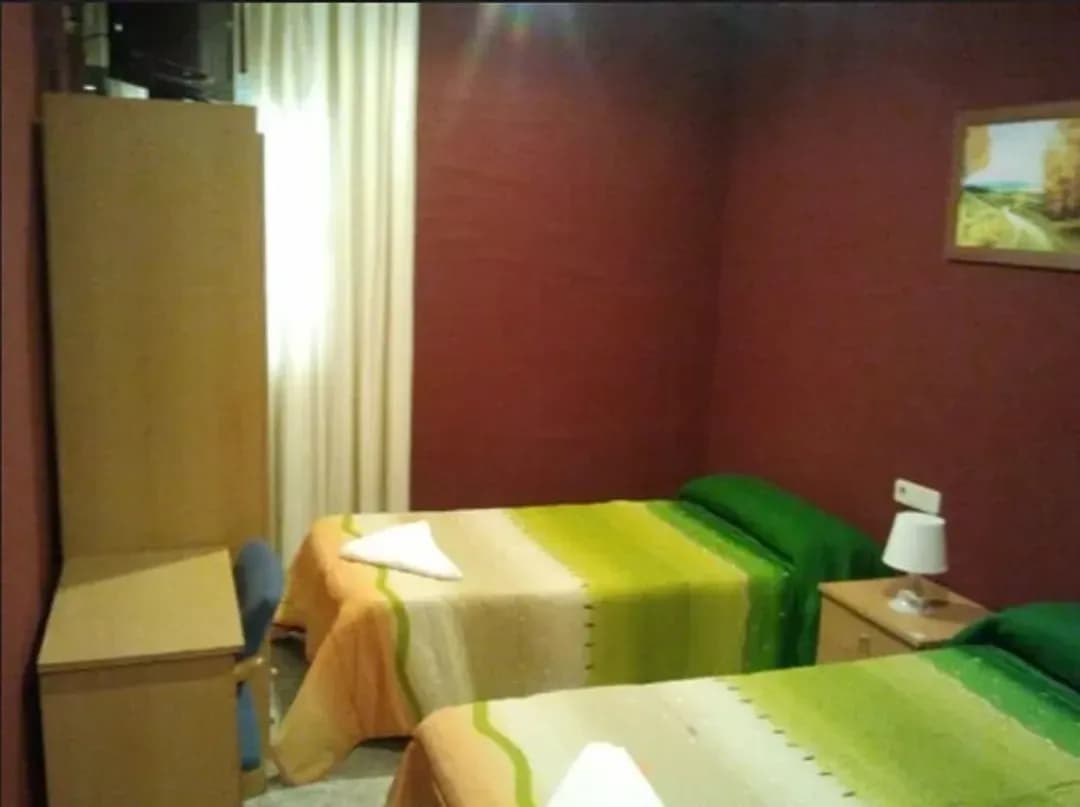 馬德里-埃米利奧旅館