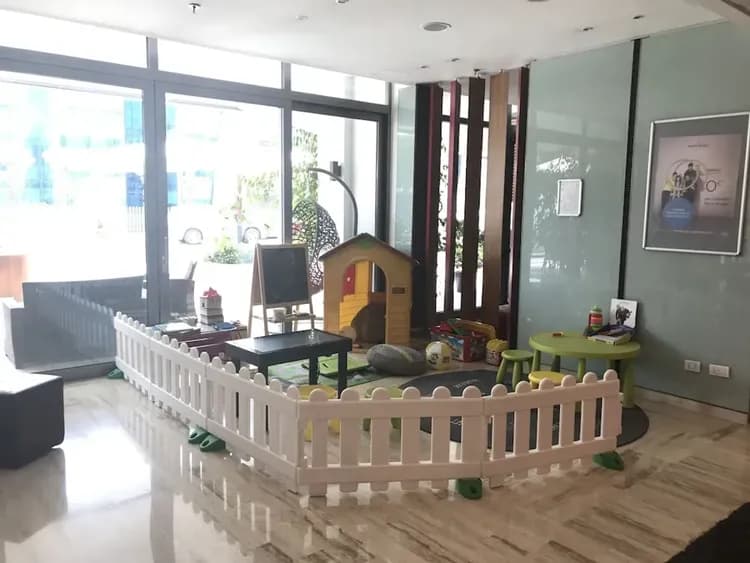 Children's play area - indoor