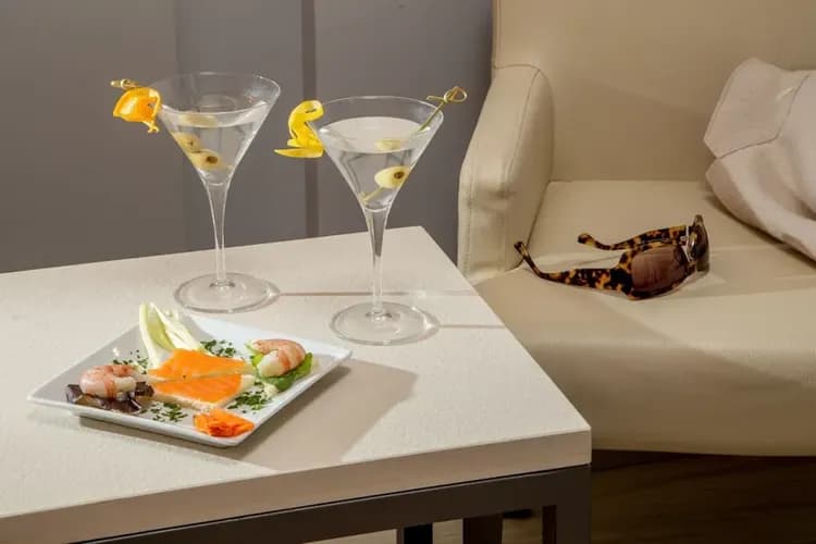 Room service - dining