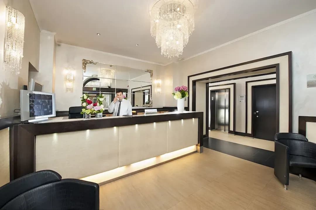 ラツィオ-イエス ホテル