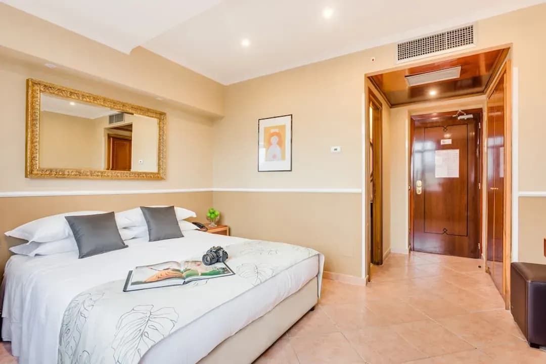 ラツィオ-ホテル アルキメーデ