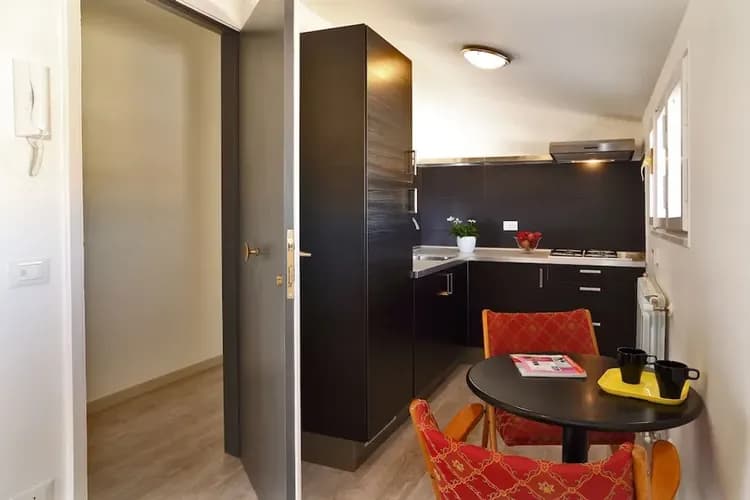 Private kitchenette
