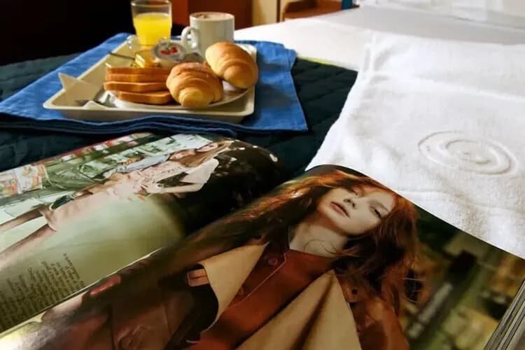 Room service - dining