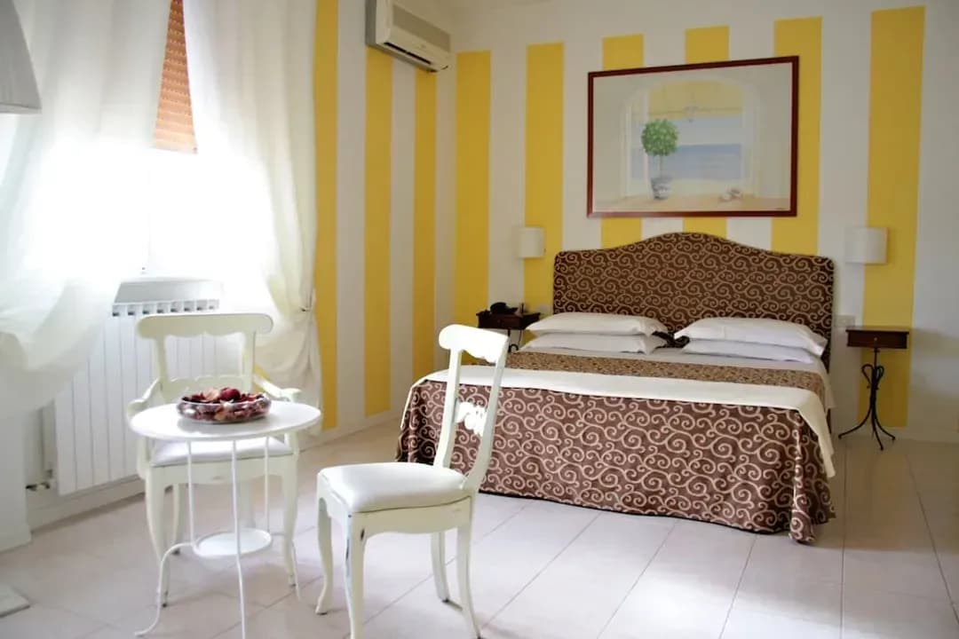 トスカーナ-ホテル アレックス