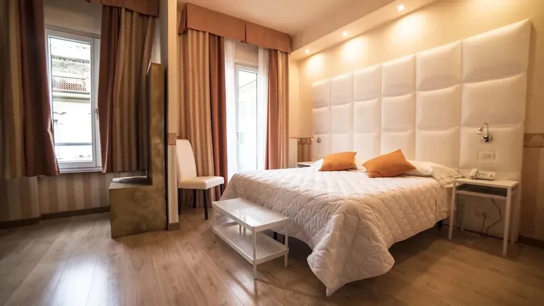 トスカーナ-ホテル ジェーン