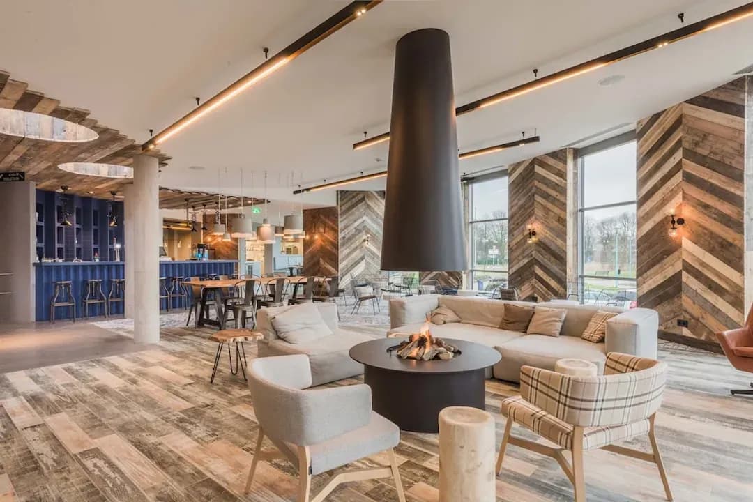 北荷蘭省-城市旅館飯店