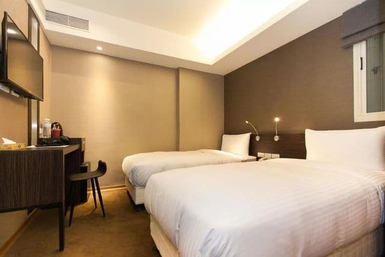 瑞德童話藝宿商旅 l 可選購溫泉房型-12