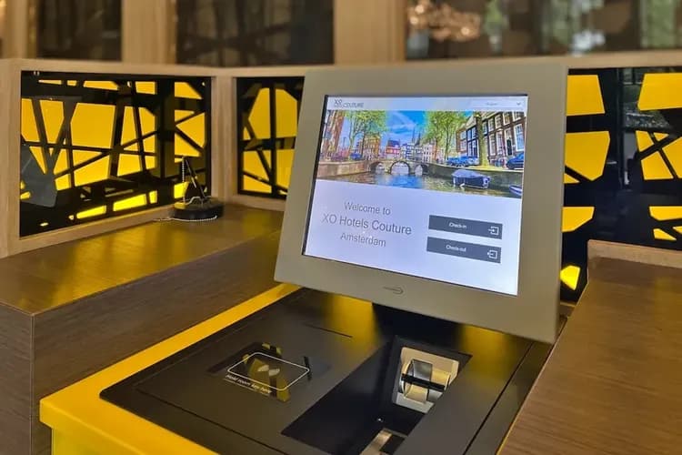 Check-in/check-out kiosk