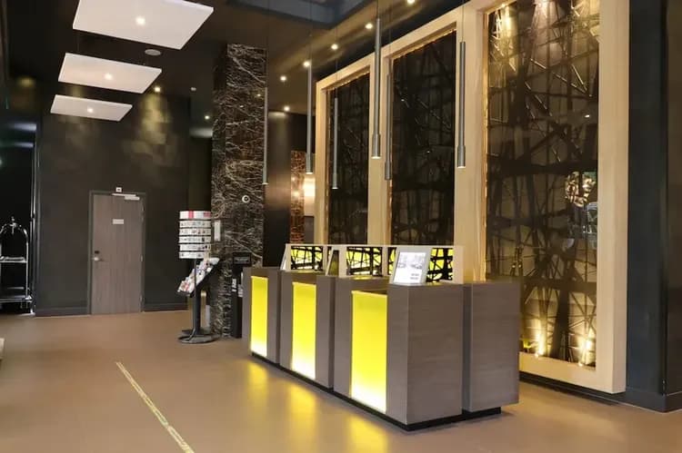 Check-in/check-out kiosk