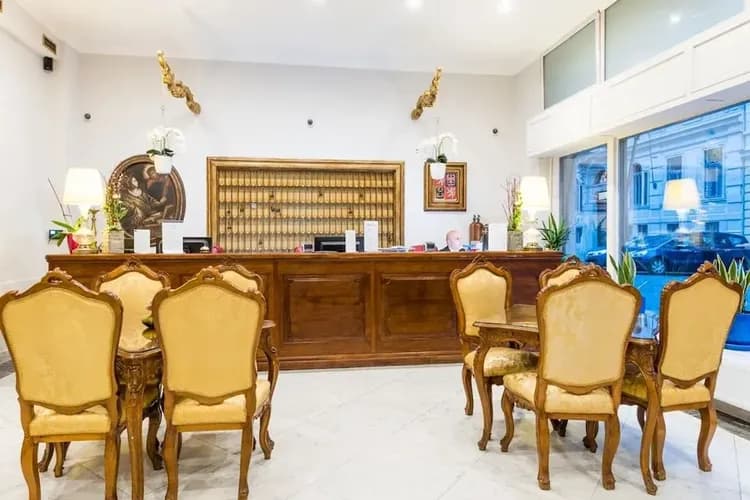 Check-in/check-out kiosk