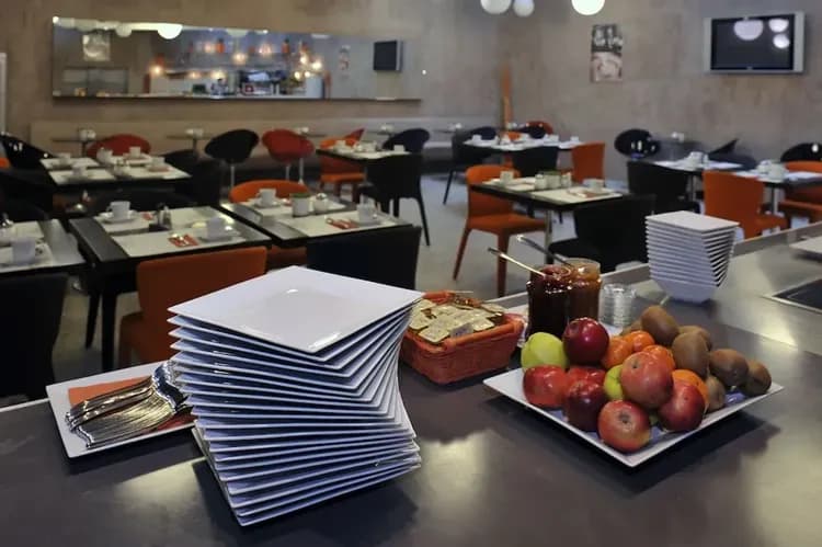Breakfast area