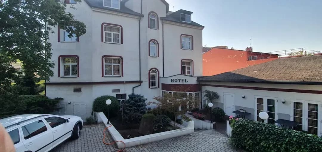 布拉格-亞瑞比克飯店