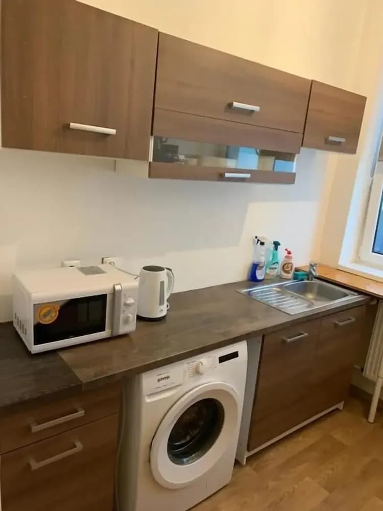 Shared kitchen facilities