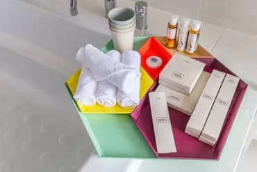 Bathroom amenities