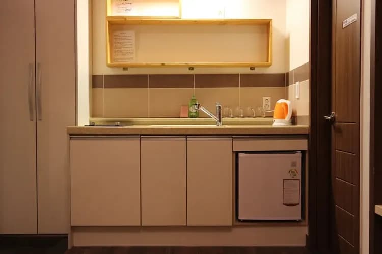 Private kitchenette