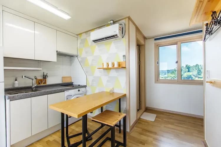 Room service - dining