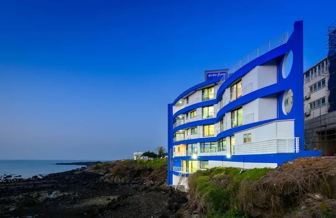 Jeju-do-On the Sea Pension