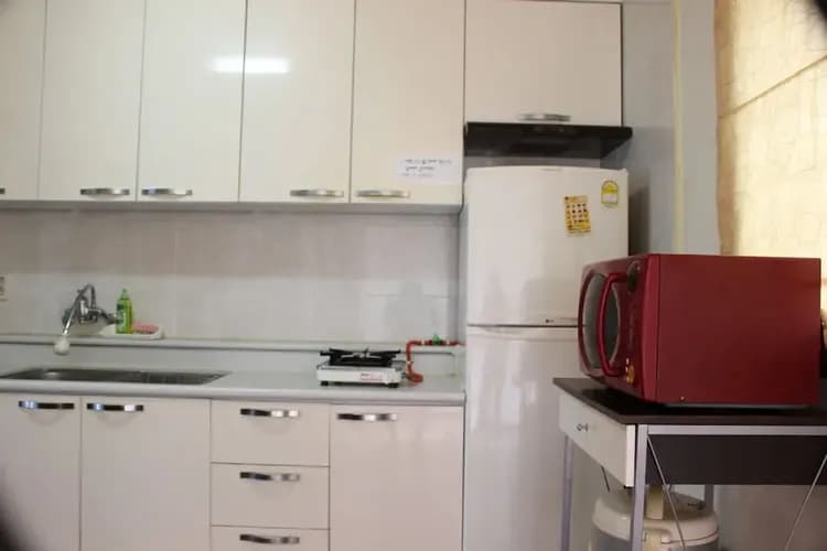 Private kitchenette