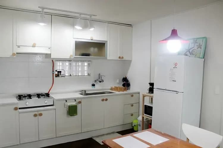 Private kitchenette