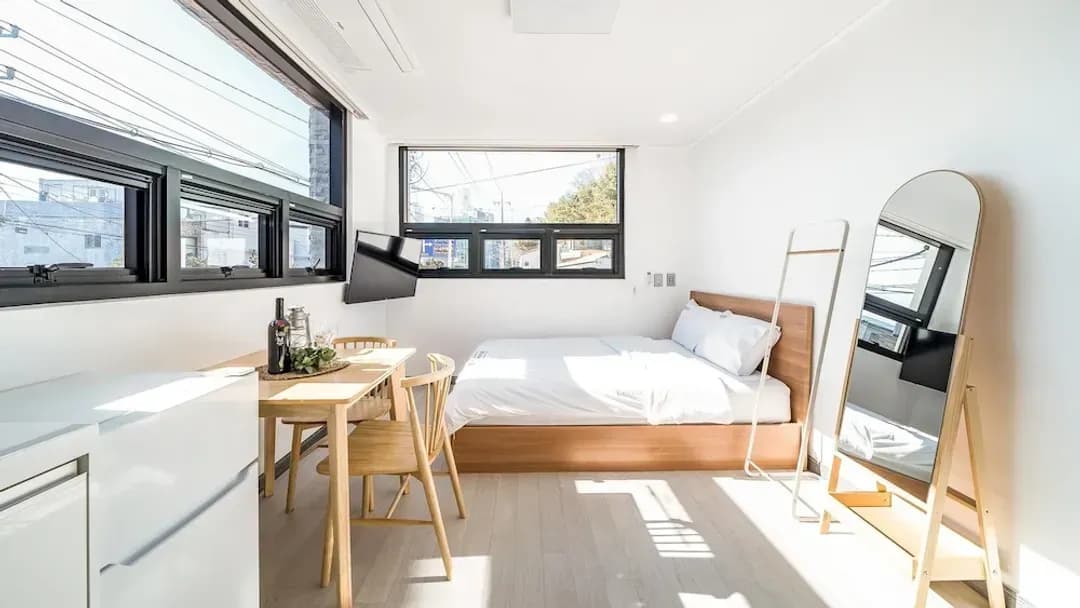 Jeollanam-do-Yeosu Nangmanstay Pension