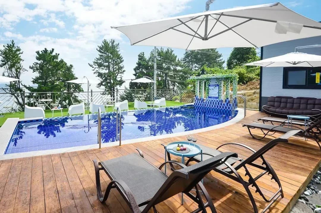 Jeollanam-do-Yeosu Tivoli Pension