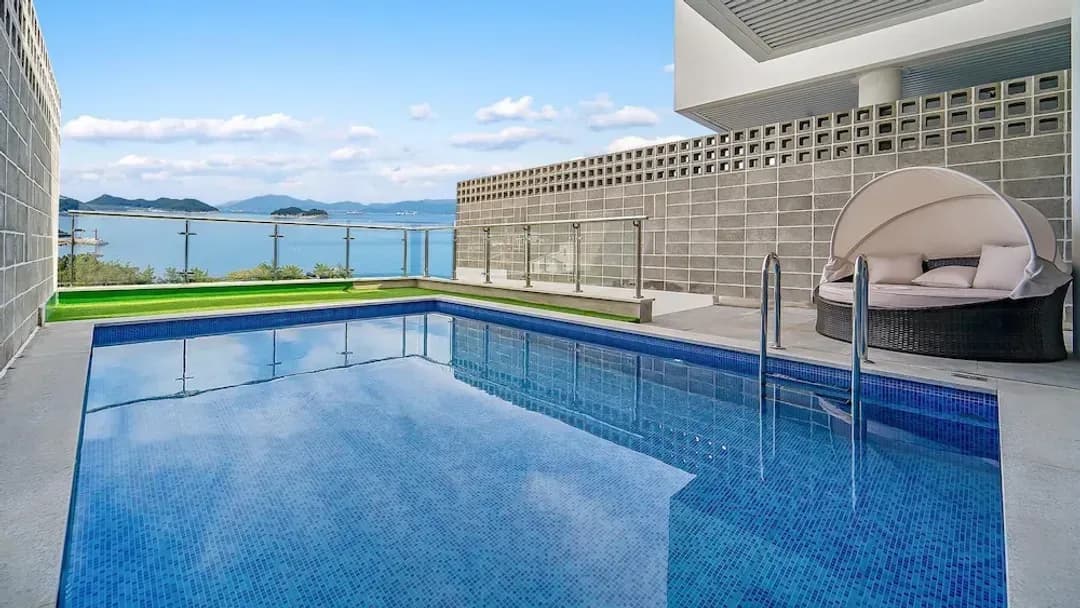 Jeollanam-do-Yeosu Liposo Poolvilla