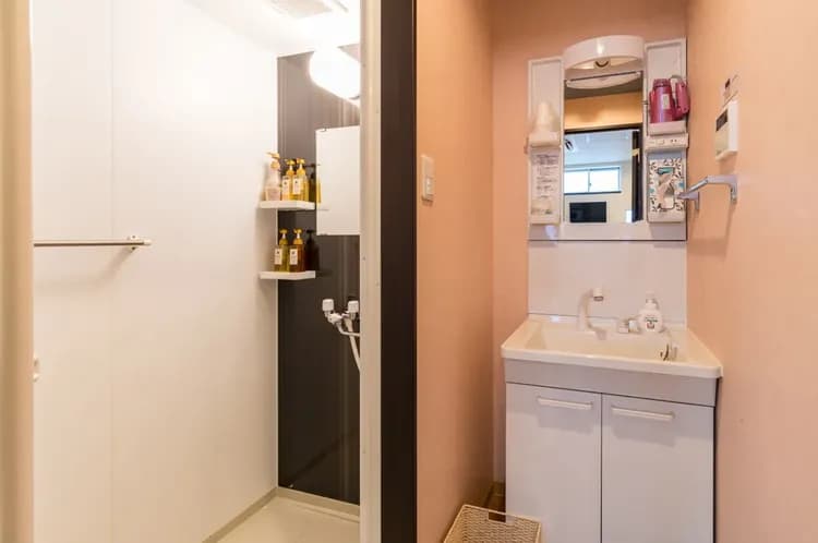 独立型シャワールーム