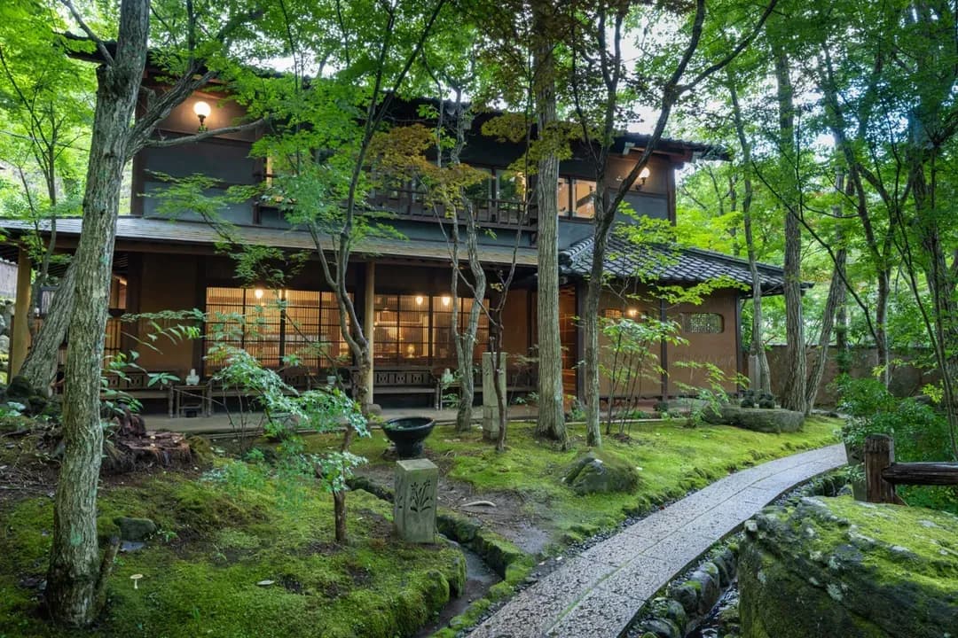 大分縣-宿 二本之葦束｜方便至湯部高原高爾夫球場