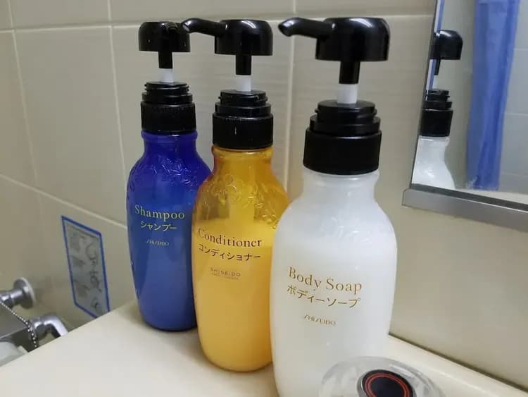 Bathroom amenities