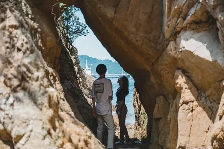 Spelunking/cave exploring