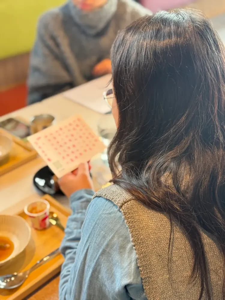 超神奇聚元特有“心靈小卡”