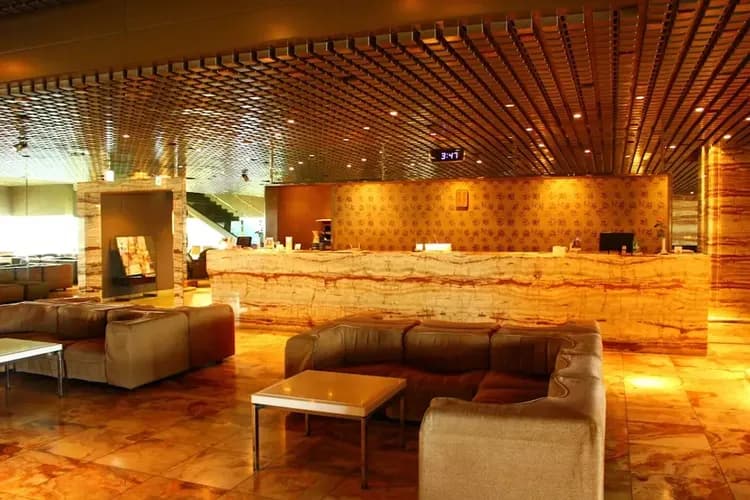 Check-in/check-out kiosk