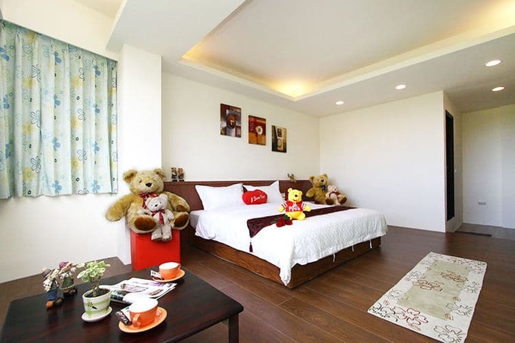 Waterfowers House-10