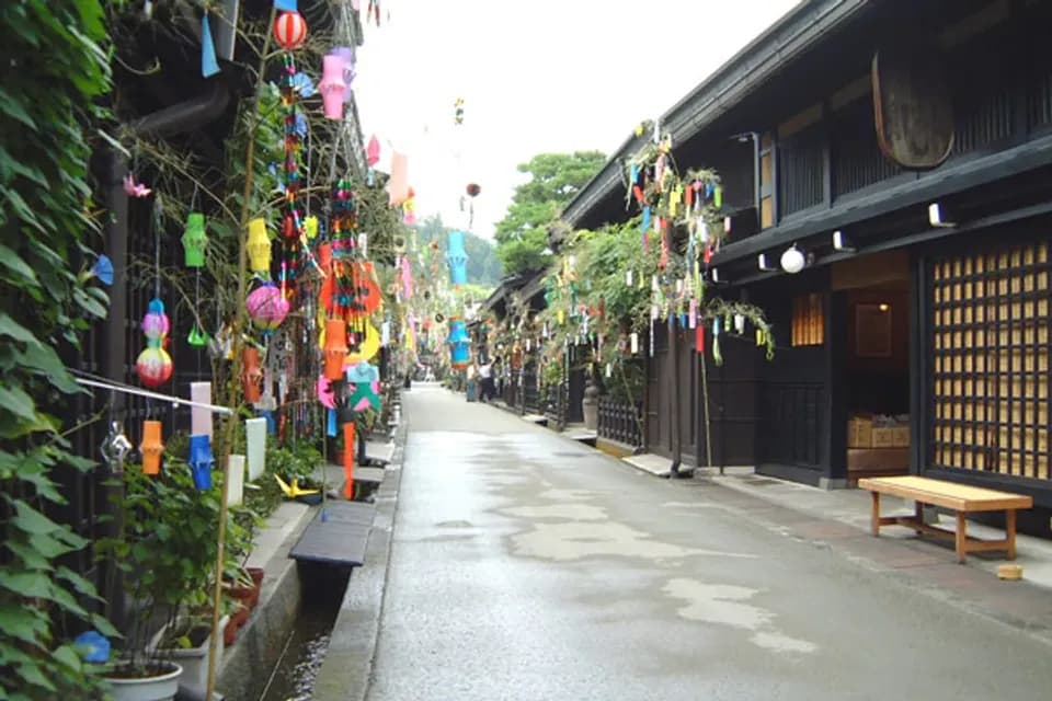 【雪壁傳奇】立山黑部、合掌村兼六園、懷舊古鎮漫遊、上高地溫泉香五日-6