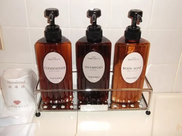 Bathroom amenities