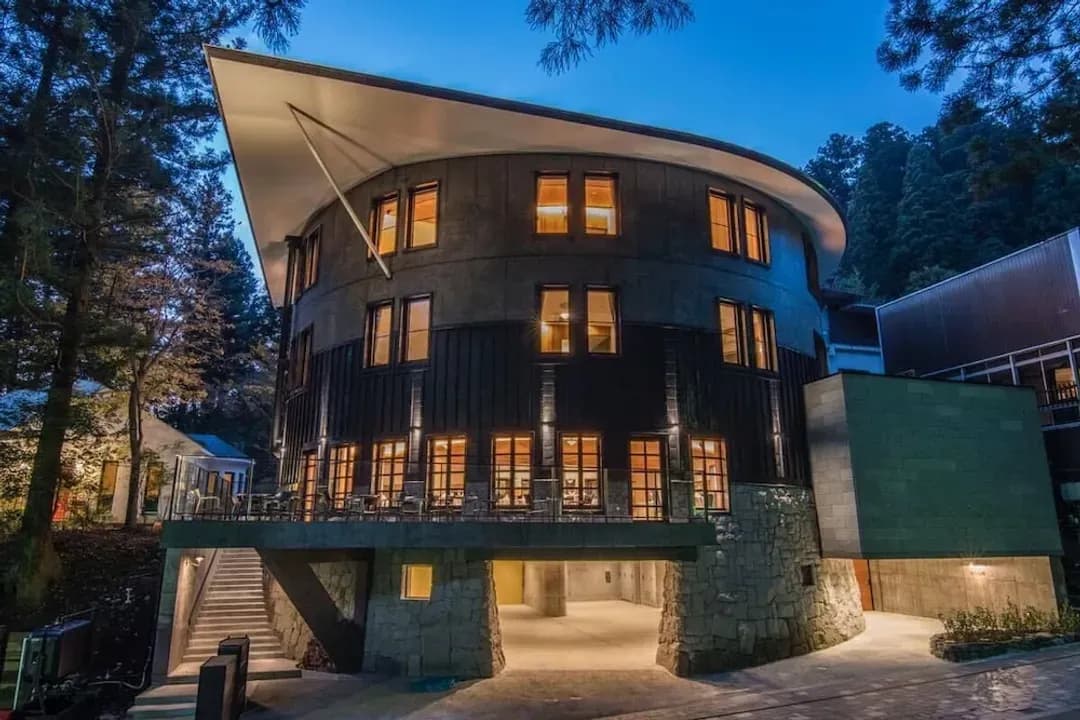 Tochigi-ken-NIKKO-NISHIMACHICLUB A LA TOUTO